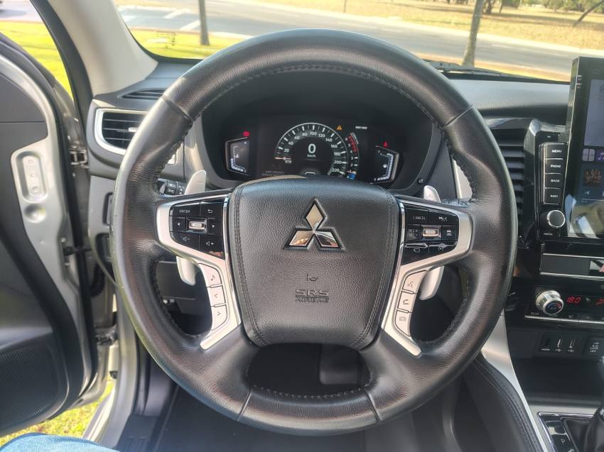 Mitsubishi PAJERO SPORT 2.4 16V MIVEC TURBO DIESEL HPE-S AWD AUTOMÁTICO