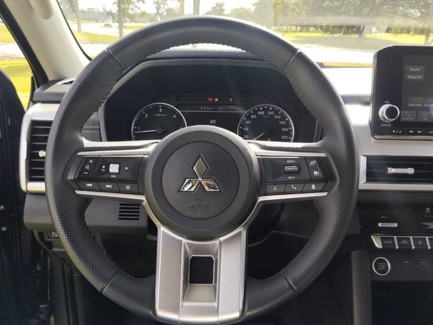 Mitsubishi TRITON 2.4 BITURBO DIESEL CD HPE-S 4X4 AUTOMÁTICO