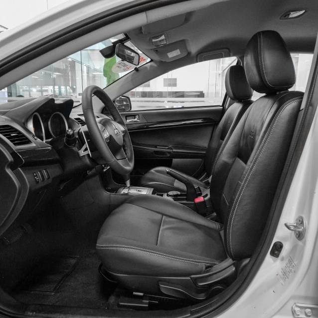 Mitsubishi LANCER 2.0 CVT 16V GASOLINA 4P AUTOMÁTICO 2013/2014