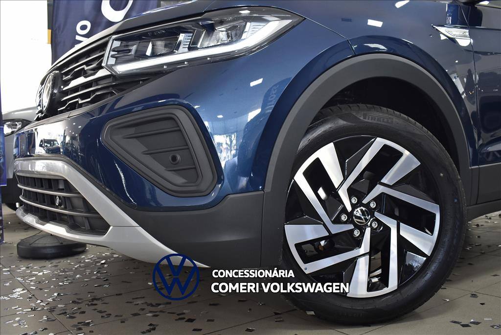 2027 VOLKSWAGEN T-CROSS 1.0 200 TSI TOTAL FLEX COMFORTLINE AUTOMÁTICO