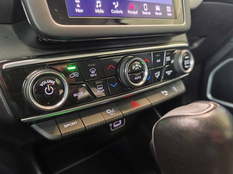 Fiat TORO VOLCANO 1.3 T270 AT 2022