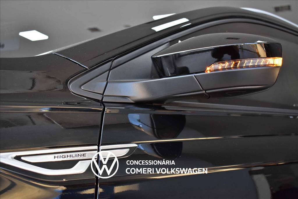2027 VOLKSWAGEN NIVUS 1.0 200 TSI TOTAL FLEX HIGHLINE AUTOMÁTICO
