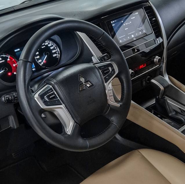 Mitsubishi PAJERO SPORT 2.4 16V MIVEC TURBO DIESEL HPE AWD AUTOMÁTICO 2023/2024