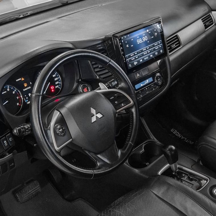Mitsubishi OUTLANDER 2014/2015