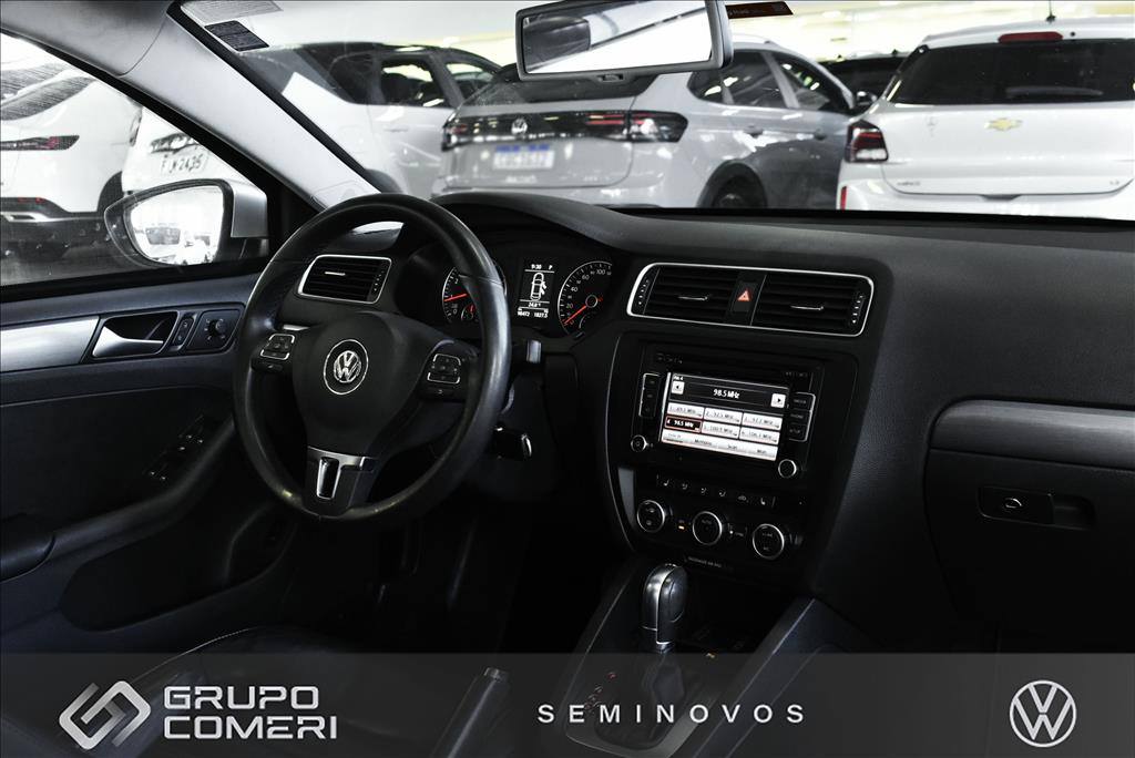 2013 VOLKSWAGEN JETTA 2.0 TSI HIGHLINE 211CV GASOLINA 4P TIPTRONIC