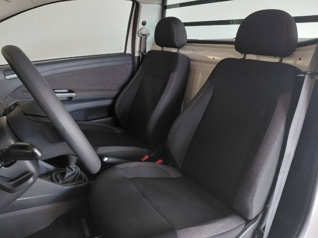VOLKSWAGEN SAVEIRO 1.6 MSI TRENDLINE CS 16V FLEX 2P MANUAL