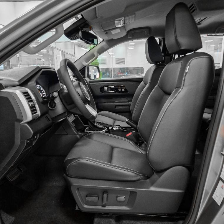Mitsubishi TRITON 2.4 BITURBO DIESEL CD HPE-S 4X4 AUTOMÁTICO 2026/2027