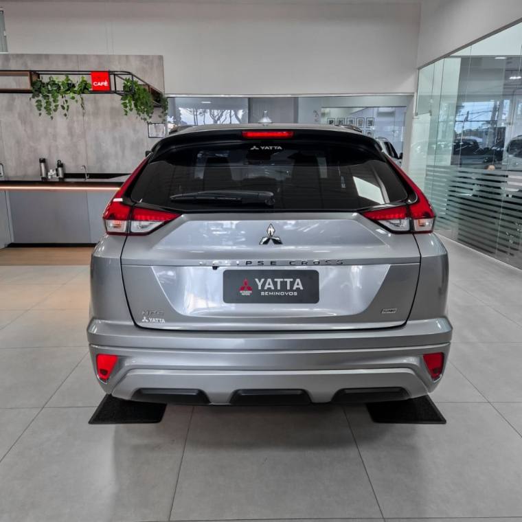 Mitsubishi ECLIPSE CROSS 1.5 MIVEC TURBO GASOLINA HPE CVT 2025/2026
