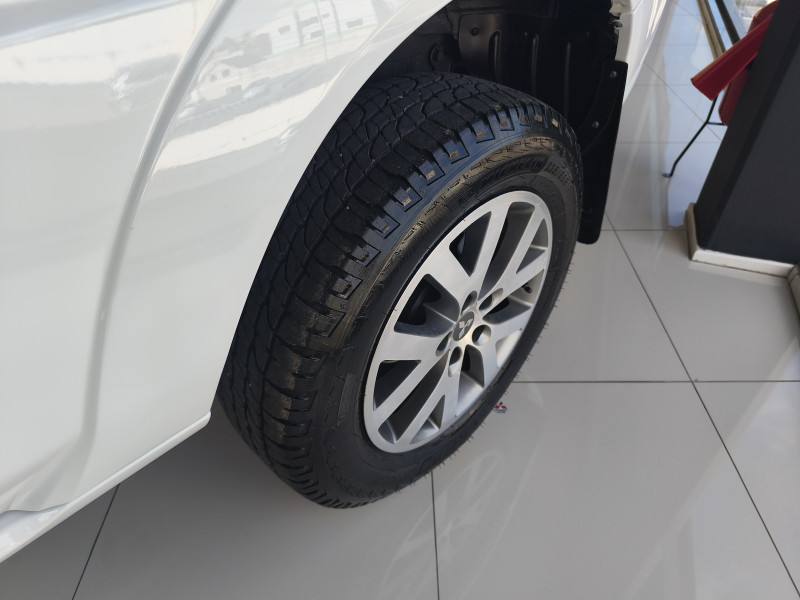 Mitsubishi PAJERO TR4 2.0 4X4 AUT 2013