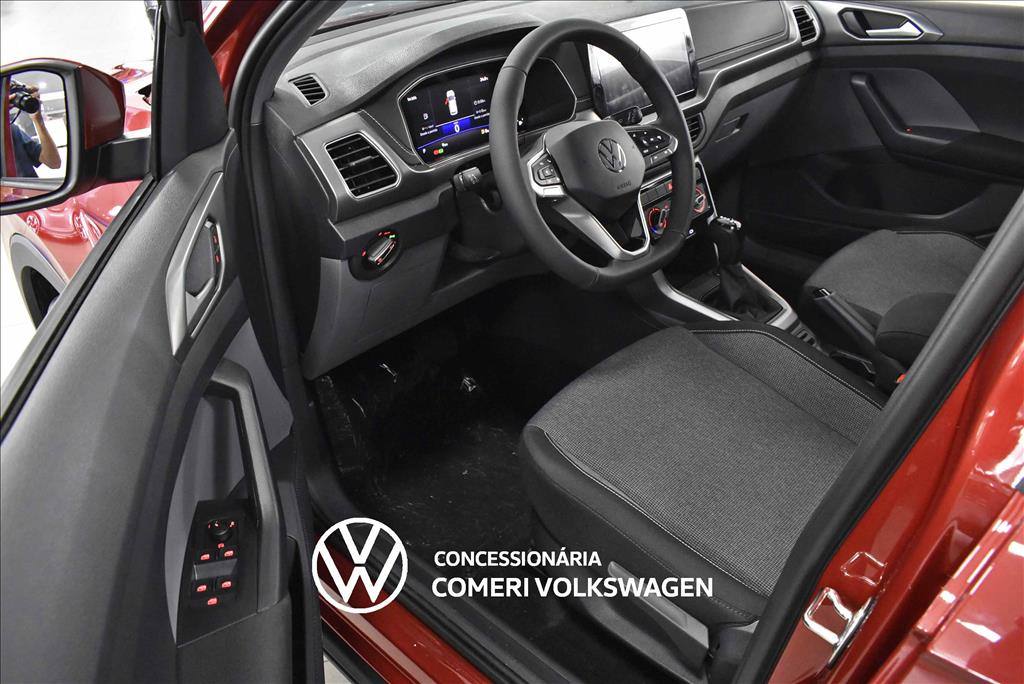 2026 VOLKSWAGEN T-CROSS 1.0 200 TSI TOTAL FLEX AUTOMÁTICO