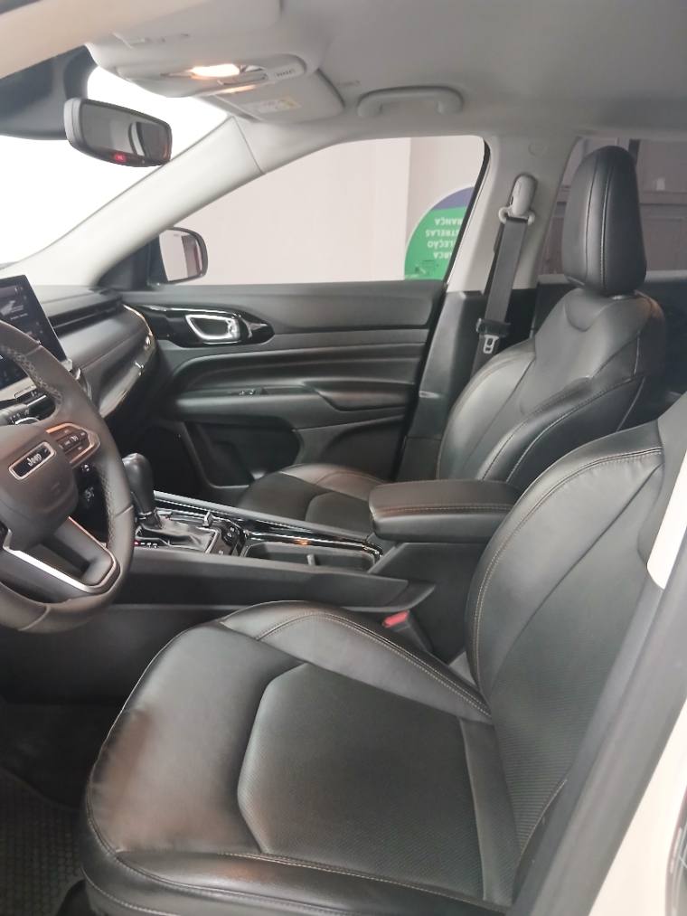 JEEP COMPASS 2.0 TD350 TURBO DIESEL LIMITED AT9