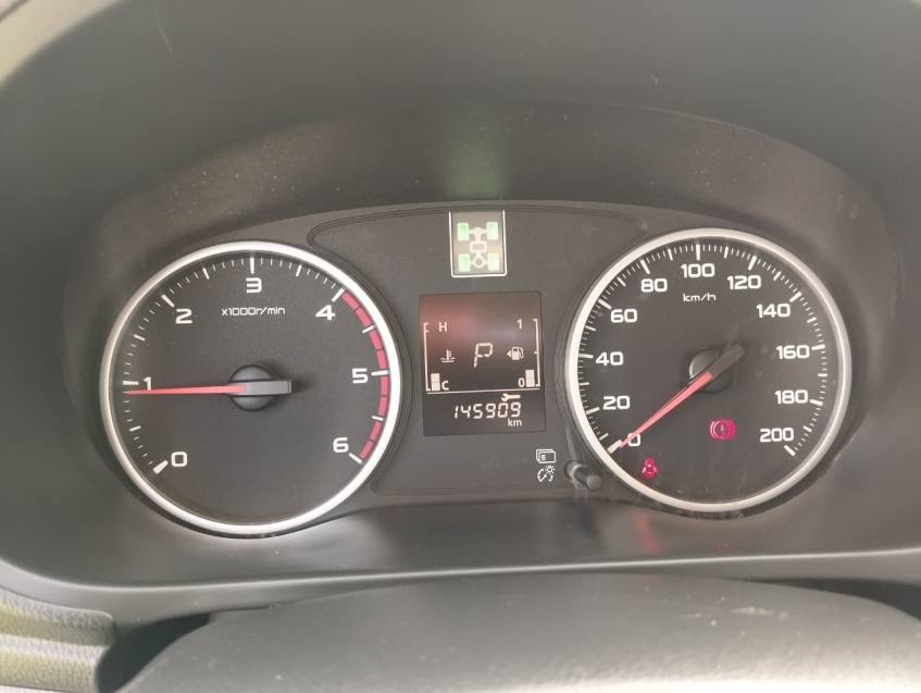 Mitsubishi L200 TRITON 2.4 16V TURBO DIESEL SPORT HPE CD 4P 4X4 AUTOMÁTICO