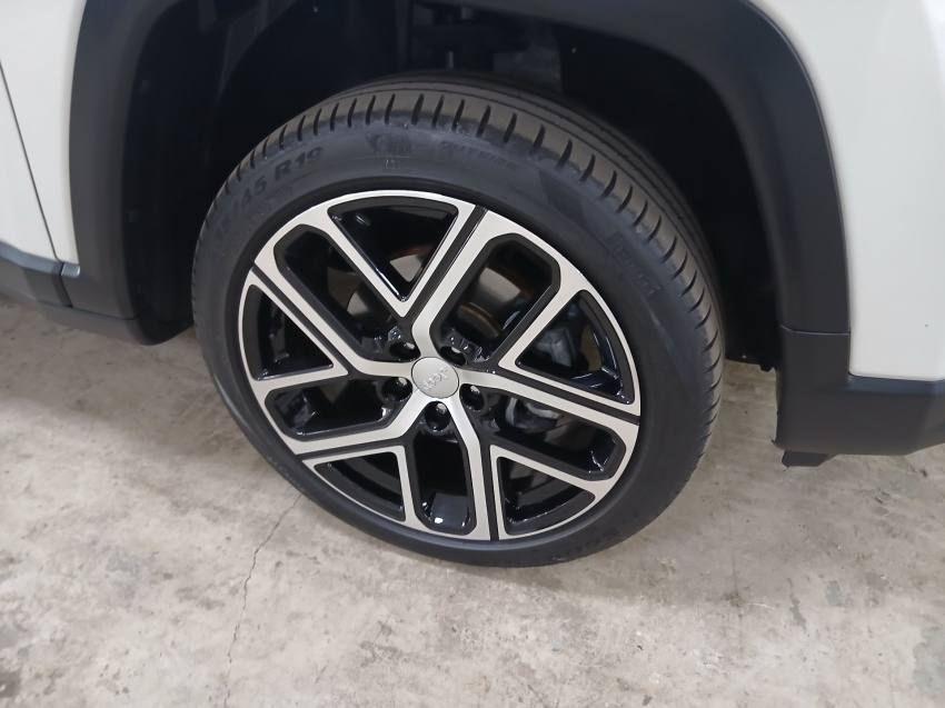 JEEP COMPASS 1.3 T270 TURBO FLEX LIMITED AT6