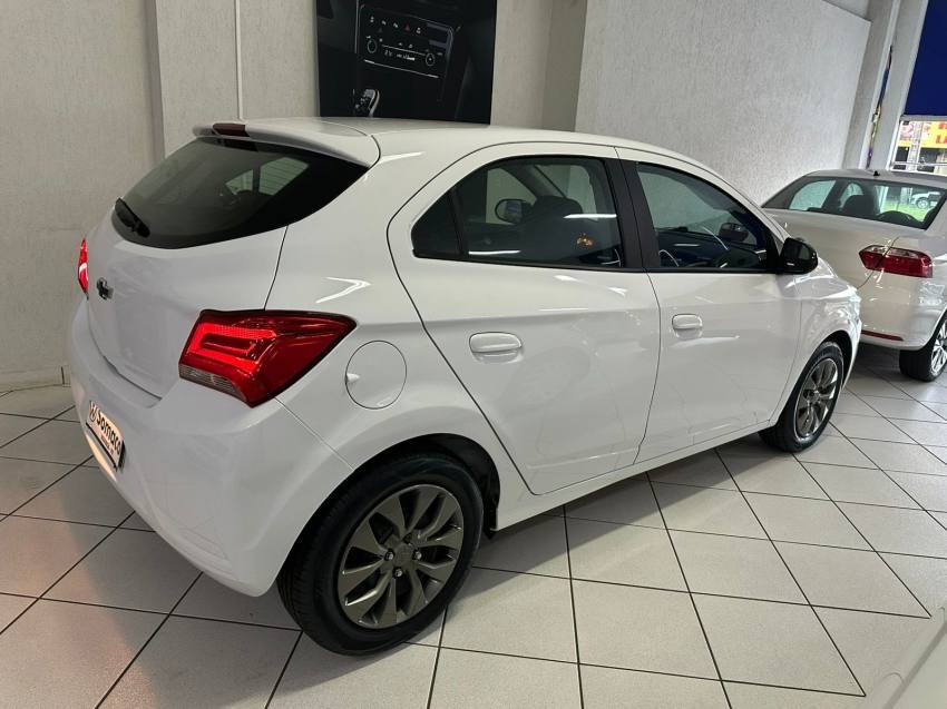 Chevrolet ONIX 1.0 FLEX MANUAL