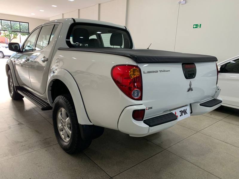 Mitsubishi L200 TRITON
