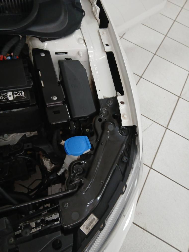 Volkswagen POLO 1.0 MPI TRACK MANUAL