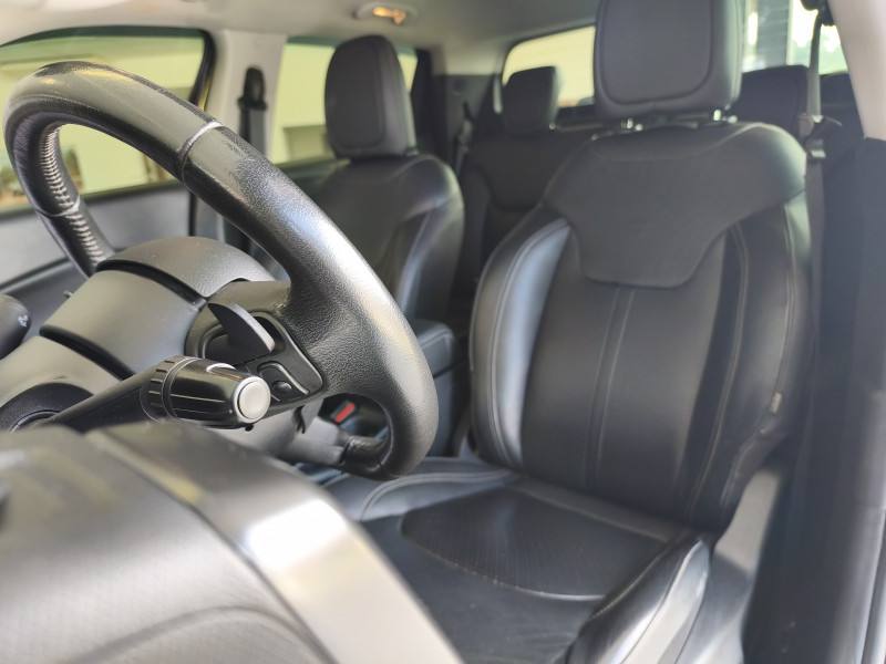 Fiat TORO VOLCANO 1.3 T270 AT 2022