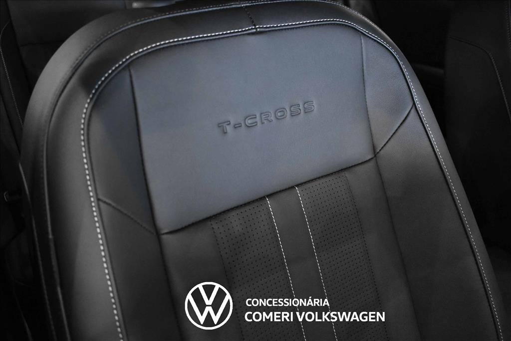 2027 VOLKSWAGEN T-CROSS 1.4 250 TSI TOTAL FLEX HIGHLINE AUTOMÁTICO