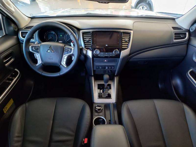 Mitsubishi L200 TRITON SPORT HPE-S 2.4 DIESEL 4X4 AUT 2025