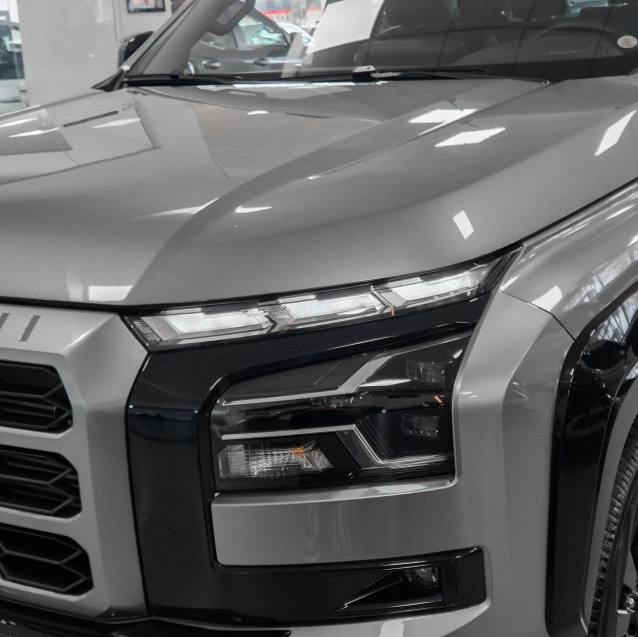 Mitsubishi TRITON 2.4 BITURBO DIESEL CD KATANA 4X4 AUTOMÁTICO 2025/2026