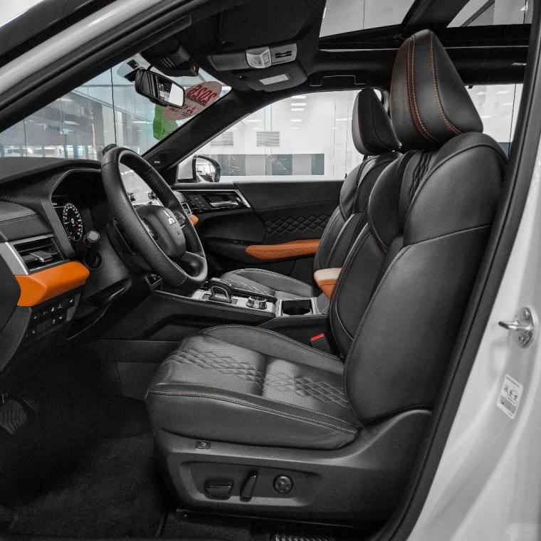 Mitsubishi OUTLANDER 2.4 PHEV SIGNATURE S-AWC DHT 2025/2026