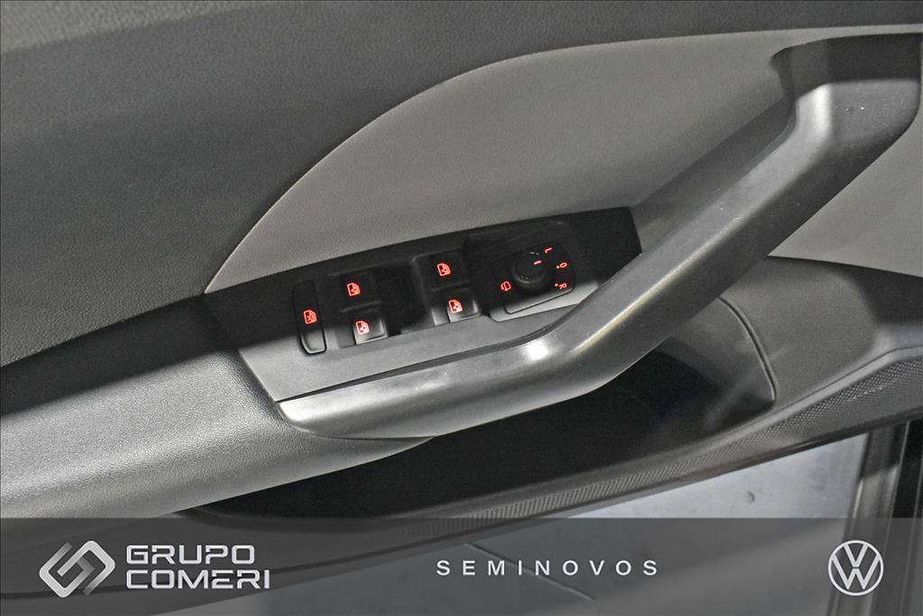 2024 VOLKSWAGEN T-CROSS 1.0 200 TSI TOTAL FLEX AUTOMÁTICO