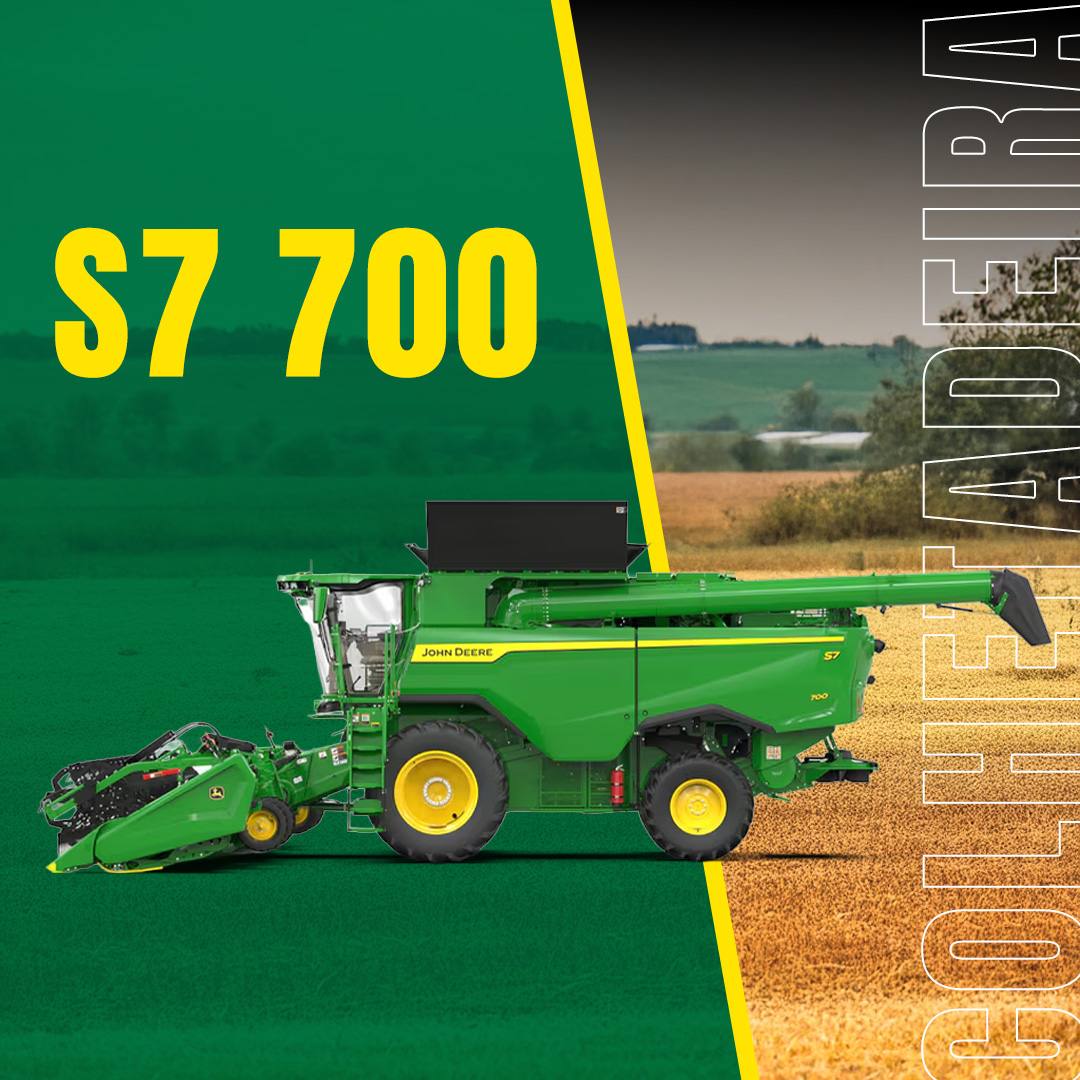 John Deere S7 700