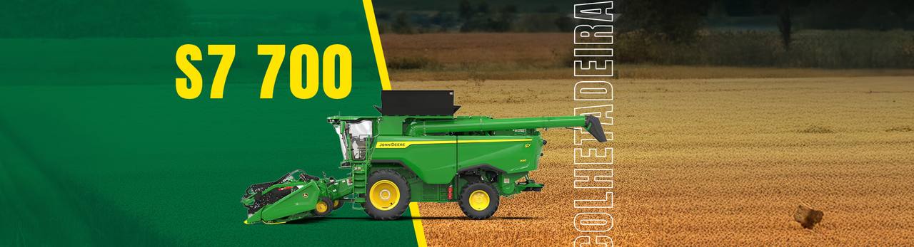 John Deere S7 700