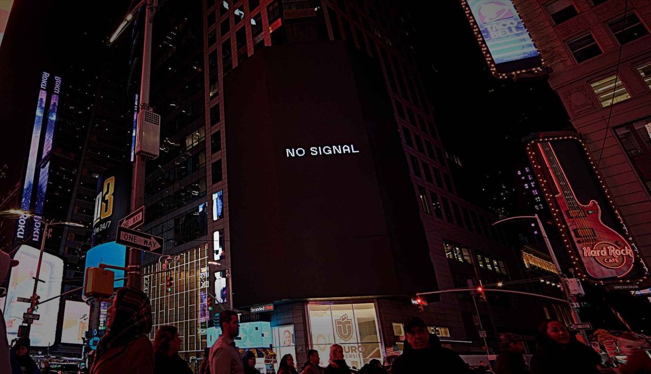 Continental Pneus apaga telão gigante no coração da Times Square em ação inédita para valorizar a presença ativa na vida off-line